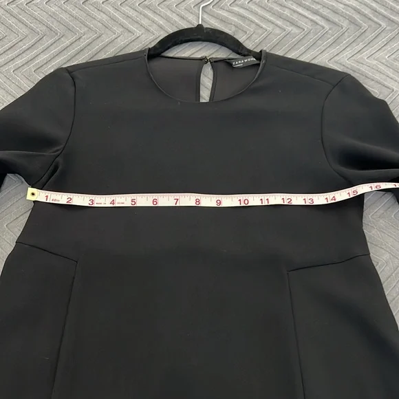 Zara Black Long Sleeve Crepe Shift Dress with Keyhole Back - Picture 12 of 12